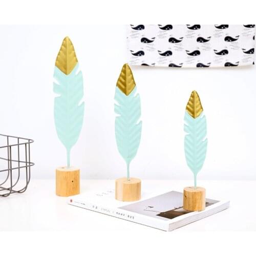 1PC New Nordic Modern Ornaments Metal Wooden Craft Feather Modeling Pen Sculpture Living Room Miniature Home Decoration JL 256