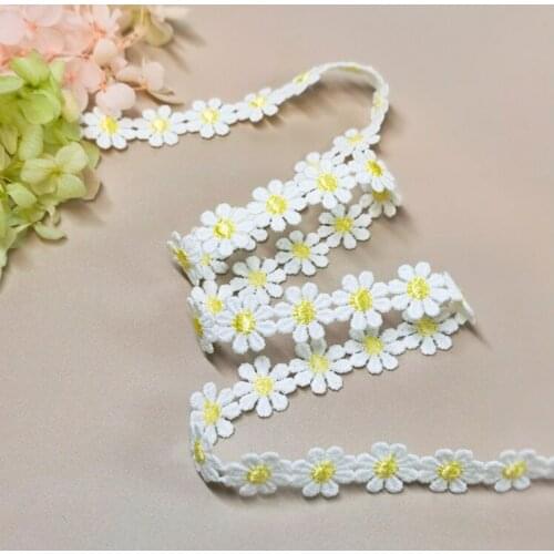 3 Meters/Lot 2.5cm Width Light Beige Lace Ribbon Flower Floral Lace Ribbon for Baby Decorative Headwear