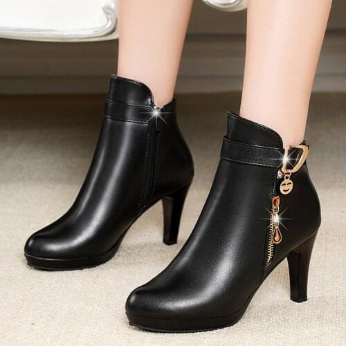 2021Autumn Genuine Leather Womens Shoes Ladies Fashion Round Toe High Heel Black Ankle Boots Women Side Zipper Sexy White Shoes