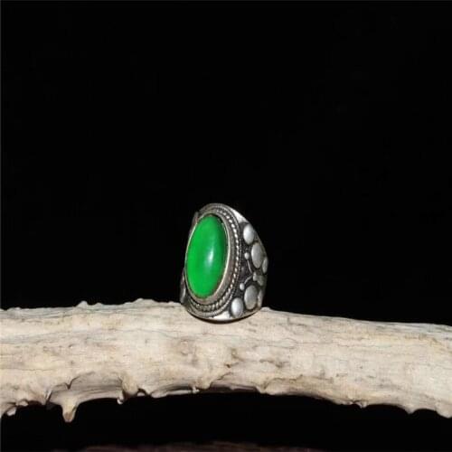 Collection Chinese Tibetan Silver Carving Inlaid Emerald Ring Exquisite Ring Decoration Gifts