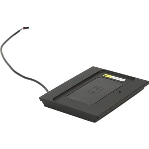 Non-slip 15W Fast Charging Wireless Charger Compact Efficient Wireless Car Phone Charger Pad for TOYOTA CAMRY 2018-2020