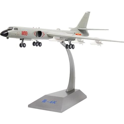H-6k Bomber 1/86 Scale Hong 6k Aircraft Airplane Models Toys Display Show Collection Gift Military Plane Souvenir Fighter Model
