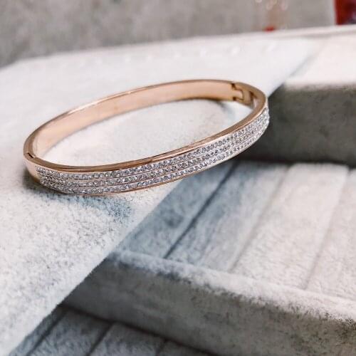 YUN RUO Beautiful Bracelets