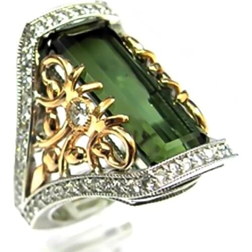 Milangirl Trendy Two-tone Craved Irregular Pattern Green Rectangular Crystal Rhinestone Zircon Ring for Women Party Jewelry