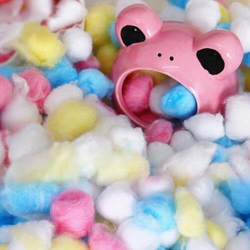 100pcs Natural Cotton Balls Small Animal Breathable Warm Hamster Cage House Filler Supplies Breathable Lightweight Balls Toy
