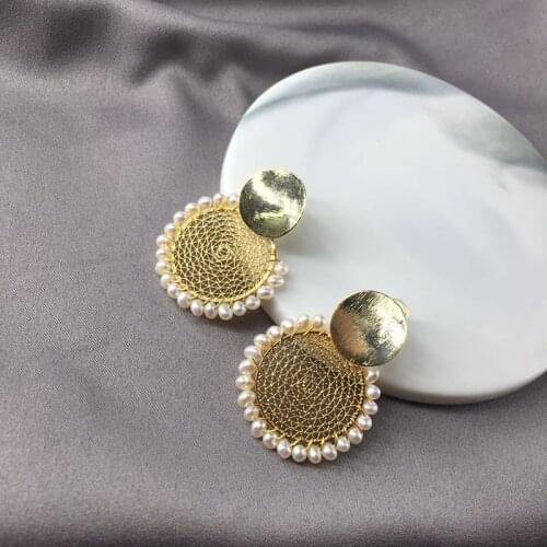 3-4mm Freshwater Pearls Earrings Perfect Round 14k Gold Injection Hand Made Pearl Earrings Fashion Personality Heavy Industry