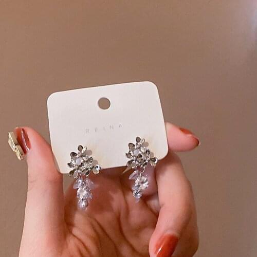 LOVOACC Fairy Shiny Crystal Flowers Pendant Earrings for Women Silver Color Metallic Floral Hanging Dangle Earrings Bijoux Femme