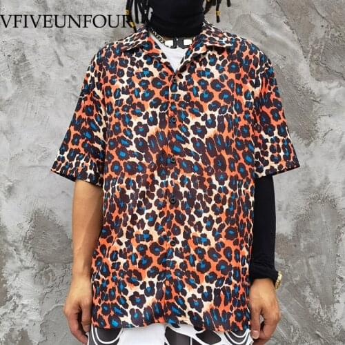 VFIVE UNFOUR New Arrivals Hawaiian Beach Shirts Streetwear Leopard Print Button Shirt Men Hip Hop Fashion Short Sleeve Loose