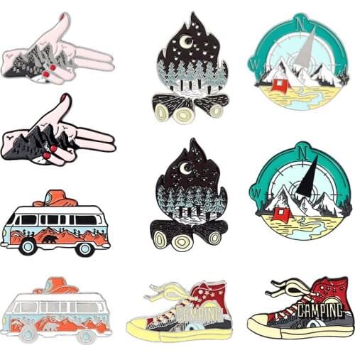 New Enamel Pin Outdoor Compass Canvas Shoe Bonfire Tent Motorhome Brooches Bag Lapel Pin Badge Jewelry Gift Friends