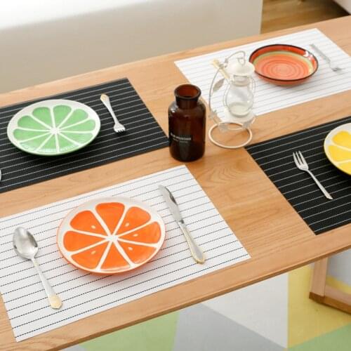 Nordic Minimalist Black and White Table Mats Insulated PVC Dishes Bowls Placemat Baking Childrens Western Placemats For Dining