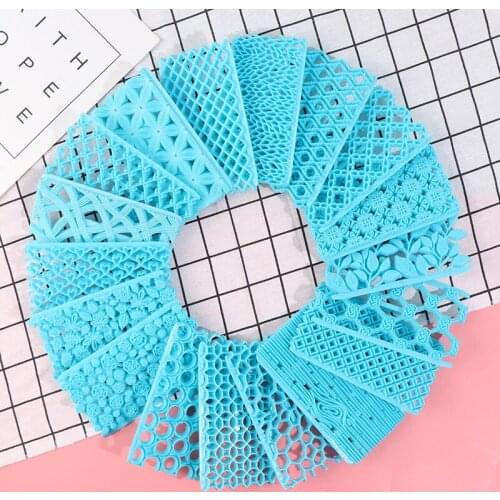 18 models Cake fondant chocolate Heart-shaped Diamond Grain Cake embossing mold tools