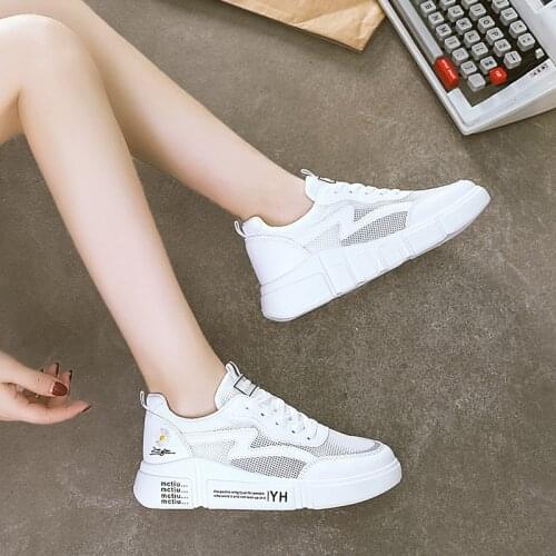 Daisy Embroidery Women Sneakers Summer Mesh Breathable Running Shoes Fashion Wear-resistant Thick Bottom Fitness Shoes