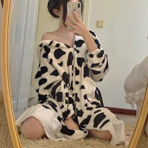 Robe De Chambre Femme Cow Robes Pajamas Woman Winter Flannel Winter Warm Loose Nightdress Cute Korean Pajamas Loungewear