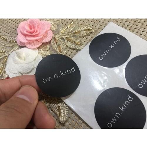 Custom name logo paper sticker label for cloth ,bag ,shoes/sticker label /self adhesive sticker label