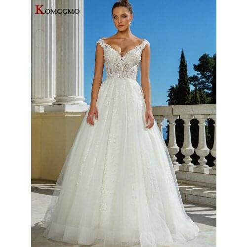 Luxury V-Neck Cap Sleeve Embroidery Appliques Tulle Bridal Ball Gown Custom Made Backless Chapel Train Wedding Dress for Women