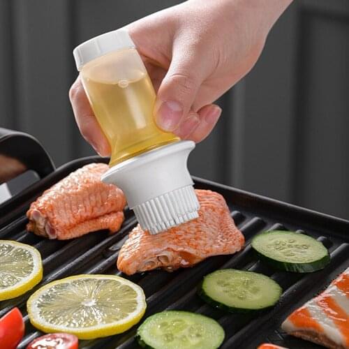 Portable Silicone Oil Bottle with Brush Grill Oil Brushes Baking BBQ Oil Seasoning Pastry Brush Kitchen Heat Resistant Brush