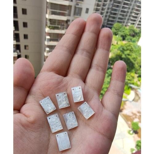 50pcs/lot 8x11mm Natural Rectangle Lady of Mount Carmel Mother of Pearl Shell Sacred Heart of Jesus & Holy Mary for DIY Jewelry