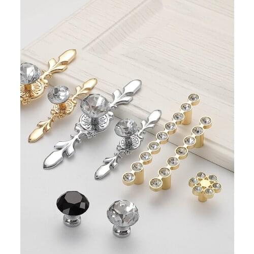 Diamond Crystal Knobs and Handles Luxury Cabinet Handles Closet Door Drawer Knobs Wardrobe Pulls Pullers with Screws Hardware