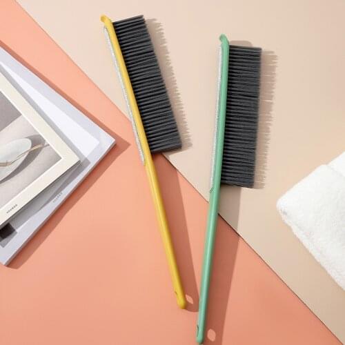 Home Accessories Soft Cleaning Brush With Long Handle And Soft Bristle Lint Remover Dust Sweeper For Keyboard Home Hotel Bed Car