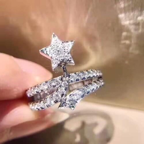 Hot Sale Trendy Five-Pointed Star Full Crystal Winding Rings for Women Engagement Party Wedding Jewelry Hand Accessories