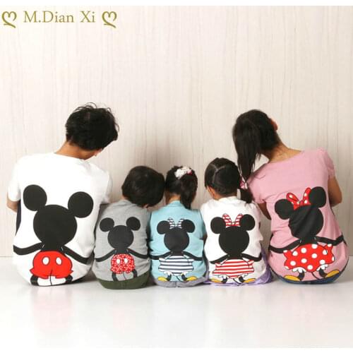 Family Matching Outfits Father Mother Daughter Son Back Cartoon Print T-shirt Dad Mommy and Me Clothes Tshirt Tops Family Look