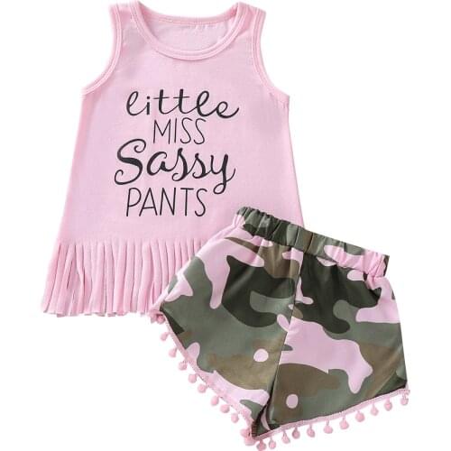 Girl’s Vest and Shorts Suit Fashion Letter Tassel Tops and Camouflage Plush Balls Short Pants