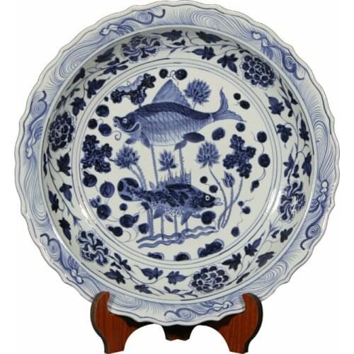16 inch Lagre Antique Classic Hand Painted Blue and White Fishes Decoration Round Ceramic Plate