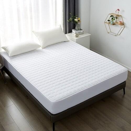 Waterproof Quilted Bed Mattress Cover Solid Color Breathable Fitted Bed Sheet Soft Cozy Quilting Mattress Protective Cover