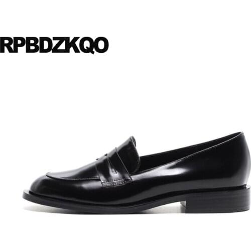 Shallow round toe black loafers slip on genuine leather designer shoes women luxury 2019 brand patent red wine flats chinese