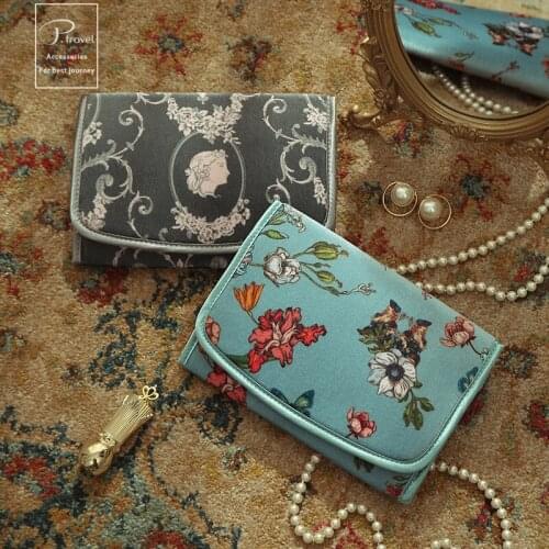 2021 New Original French Palace Style Travel Jewelry Storage Bag Ring Earrings Necklace Storage Bag Handbag Fashionable Tote Bag