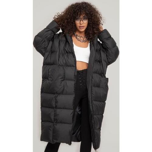 Açelya Okcu Women's Outerwear