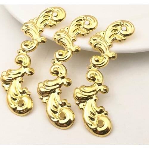 SIXTY TOWFISH 10 Pieces/lot 61*21mm Metal Gold Color With 3 Holes Ancient Retro Style Filigree Flowers Slice Charms