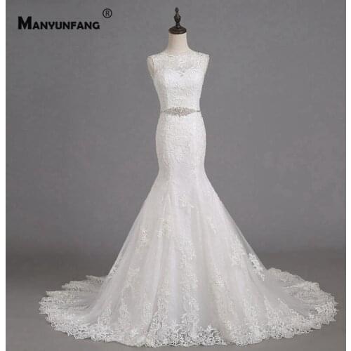 Custom Made 2021 New Arrival O-Neck Embroidery Appliques Tulle Mermaid Wedding Dress Elegant Crystal Sleeveless Bridal Gown