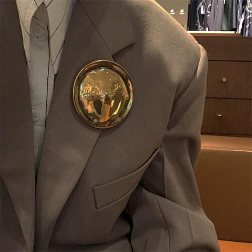 Metal circular brooch European American style Fashion exaggerated clothing accessories Women jewelry gift Christmas gift