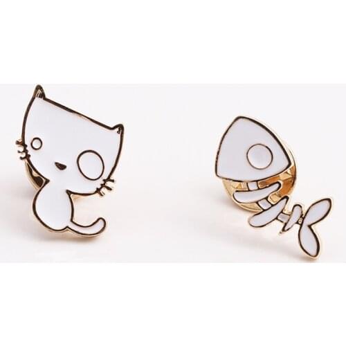 Lapel Pins White Cat Fish Bone Mini Brooch Fashion Hat Backpack Sweater Accessories Badges for Girl Cartoon Animal Jewelry Gifts