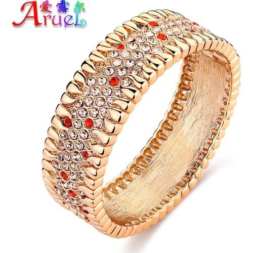 New design jewelry gift Austrian crystal bangles Champagne gold color cuff fashion weddings carter bracelets femme for women