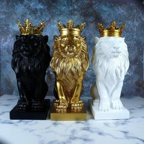 Popular Home Room Desk Decoration Hot Dealing Nordic Statute Crafts Quality Resin Crowned Lion King Leo Sculpture Gift Artwork