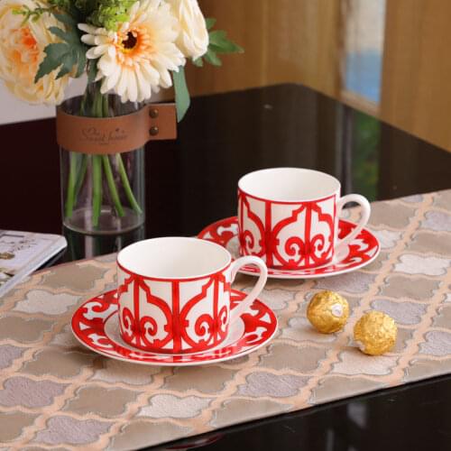 Luxury Porcelain Coffee Cup Set European Tableware Coffee Service Dish Cup and Saucer Black Gold Tea Cup Bone China Technique