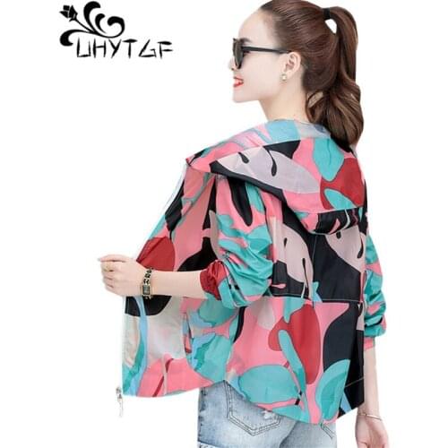 UHYTGF Hooded Outdoor Sun Protection Clothing Women Camouflage Thin Top 2021 New Breathable Summer Jacket Casual Short Coat 1416