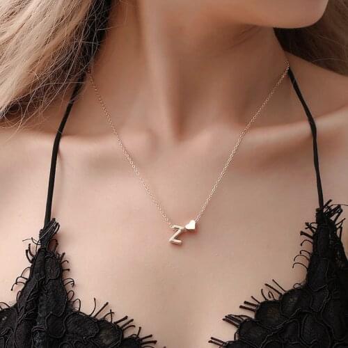Fashion Simple Design Heart Initial Pendant Necklace Creative Gold Silver Color Letter Name Choker Necklace Women Jewelry Gift