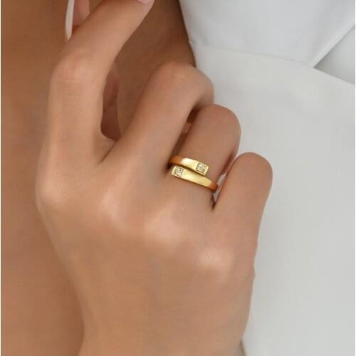 HPXmas Rings With Diamonds