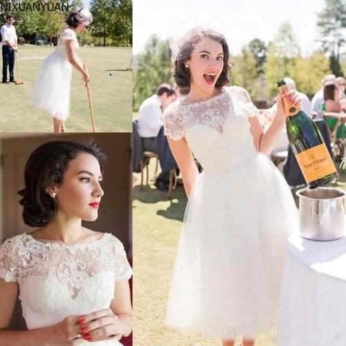 Vintage White Sleeveless Short Wedding Dress Women Bridal Dresses Tea Length Retro Dotted Wedding Gown 2021