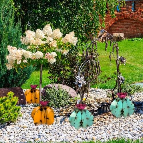 2021 Newest Metal Cactus For Garden Lawn Ornaments Rustic 11X9" Mini Garden Figurines For Outdoor Patio Yard Home Decoration