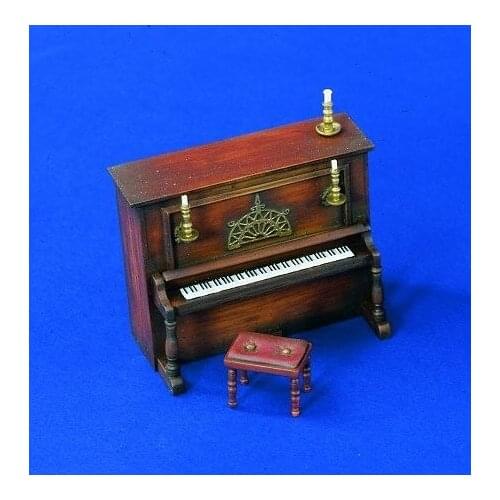 Scene model resin upright piano 1:35