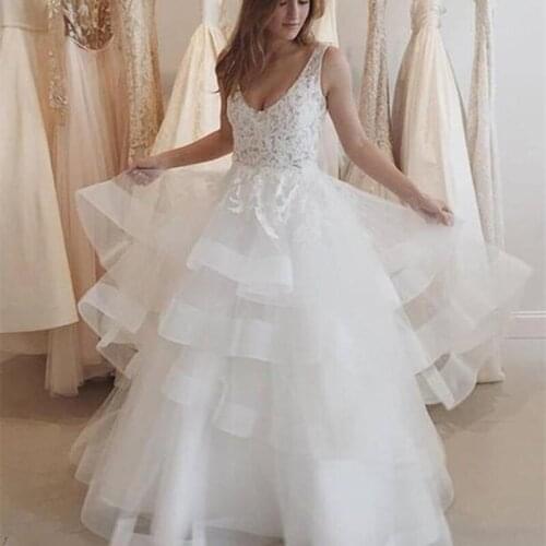 Fashion Applique V-neck Wedding Dress Elegant Princess Sleeveless Lace Tulle White Cascading Backless Bridal Wedding Dresses