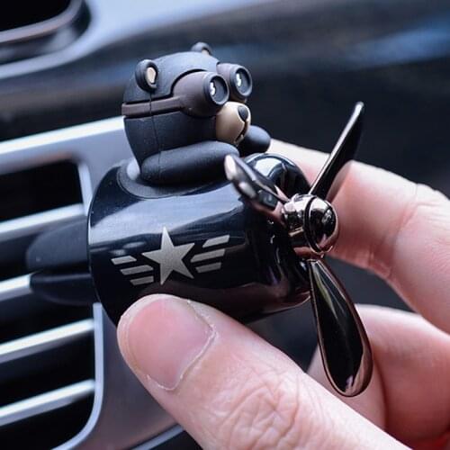 Automobile Air Freshener Aromatherapy Pilot Rotating Propeller Exhaust Port Aromatherapy Bear Pilot Auto Parts