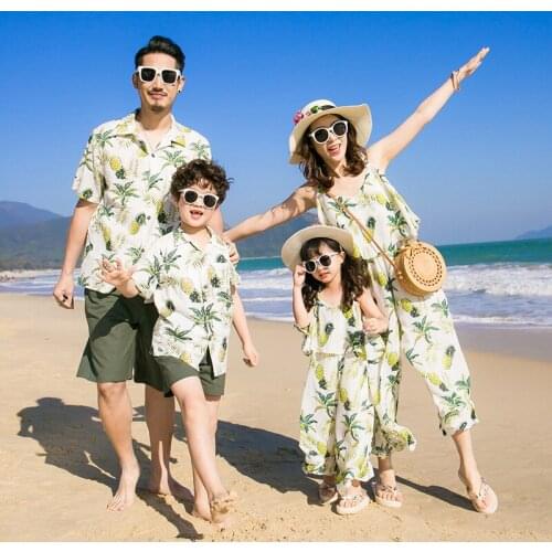 Summer Family Matching Outfits Casual Print Shirts Shorts for Father and Boy Mother and Girls Jumpsuits Dress Family Beachwear