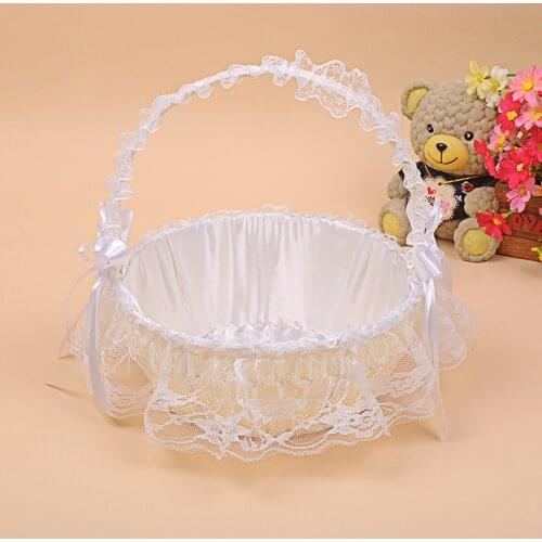 Flower Girl Baskets The Fabric Lace Decoration Cute Handle Flower Girl Basket White Flower Basket for Wedding Decoration