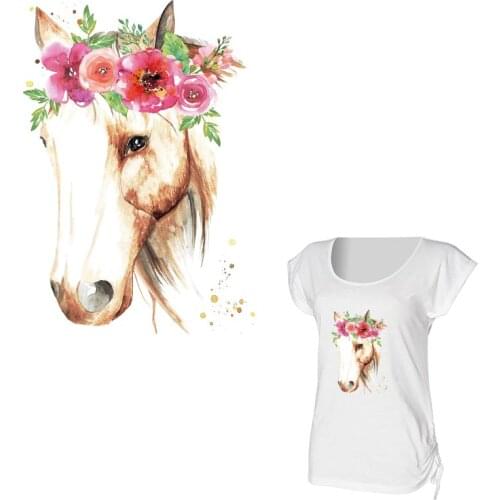 Flower Horse Iron-On Transfer New Design Appliqued Sticker On Clothes Diy Beautiful Animal Patches Accessory Women T-shirt Y-160