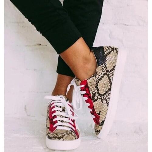 New Woman Flat Casual Shoes Women Autumn Sneakers Slip on Platform Ladies Fashion Snake Female Comfortable Plus Size Footwear